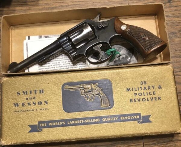 Smith & Wesson post war transitional Military and Police 38 spl - Image 7