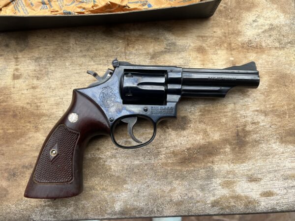 Smith & Wesson Model 19-2 357 mag 1967 - Image 2