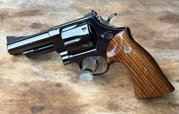 Smith & Wesson Model 29 44 magnum 1960