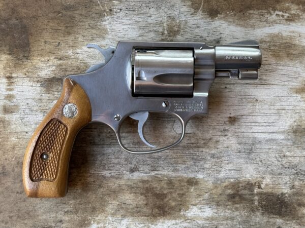 Smith & Wesson Model 60 - Image 2