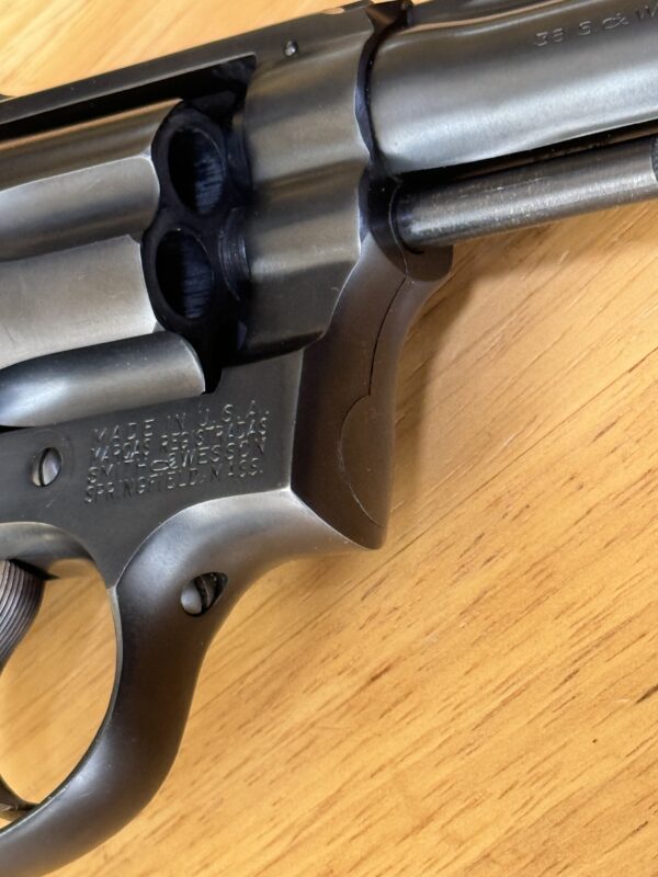 Smith & Wesson Combat Masterpiece 38 spl - Image 5