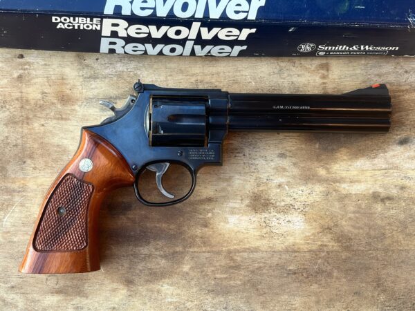 Smith & Wesson 586 6" blue 357 - Image 3