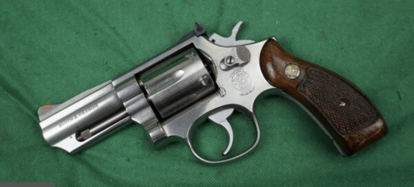 Smith & Wesson model 66-3 3" 357 mag - Image 3