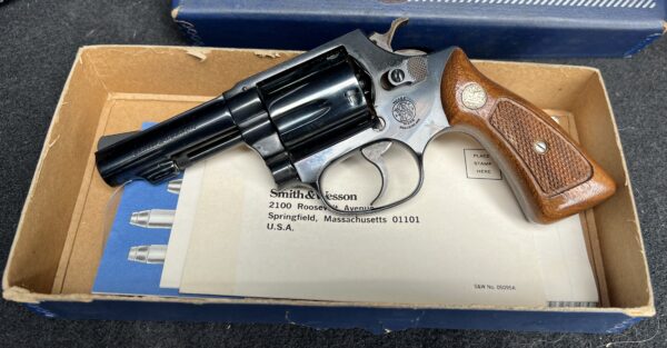 Smith & Wesson Model 36-1 3" Square butt