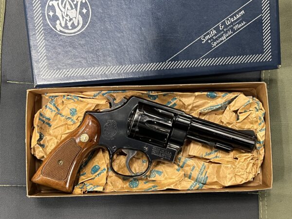 Smith & Wesson Model 58 41 magnum - Image 4