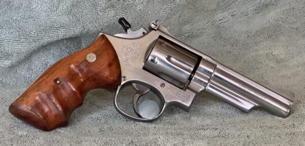 Smith & Wesson 66