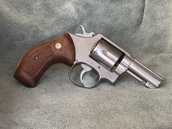 Smith & Wesson 64-3