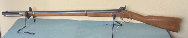 CVA 58 cal smooth bore Zouave rifle by Antonio Zoli $on gunbroker with bids - Image 6