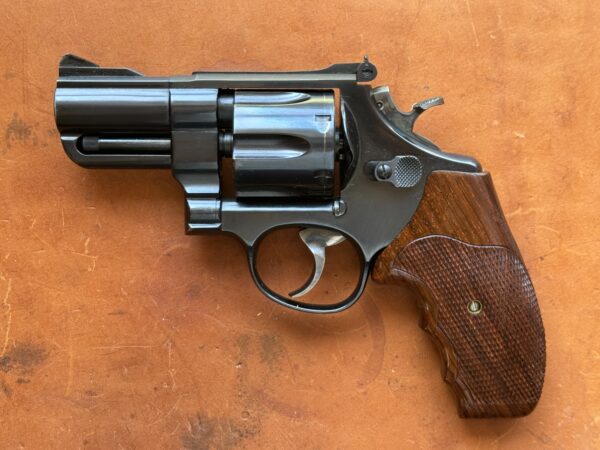 Smith & Wesson 25-2 custom by the Jovino gunshop - Image 3