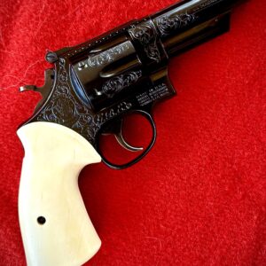 Smith & Wesson 29-2 custom by Tyler Gun Works