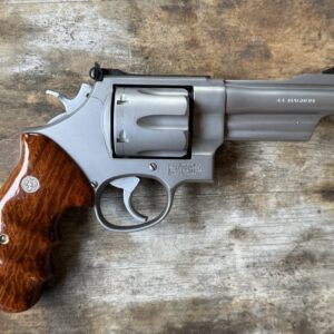 Smith & Wesson 629-2 Mountain Revolver